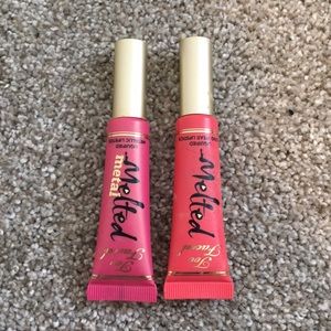 Too faced lipstick